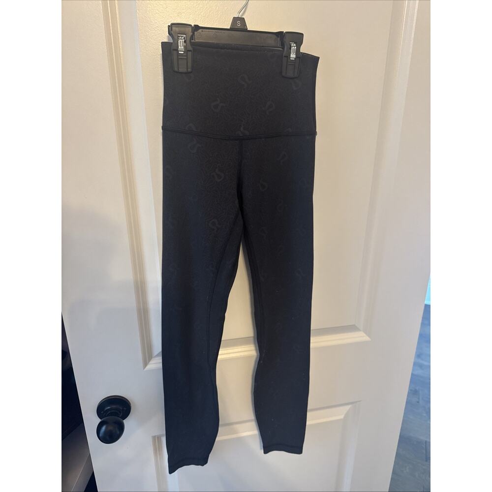 Girls Lululemon Size 0 Leggings Black Lulu Font 32”